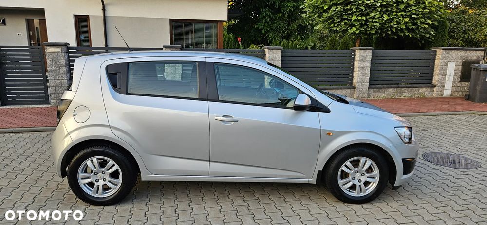 Chevrolet Aveo 1.4 LT S/S - 5