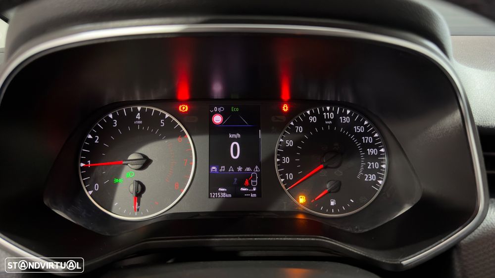 Renault Clio TCe 100 EXPERIENCE - 20