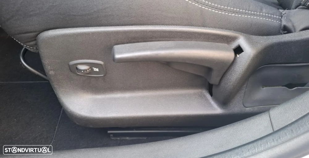 Renault Mégane Sport Tourer 1.5 dCi Dynamique - 19