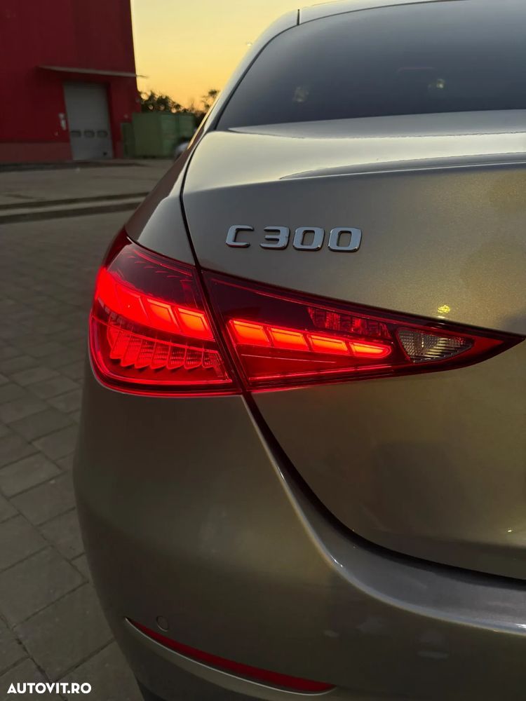 Mercedes-Benz C 300 MHEV - 20