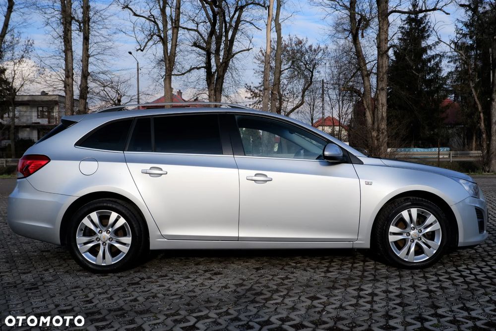 Chevrolet Cruze 1.7TD LT+ - 30