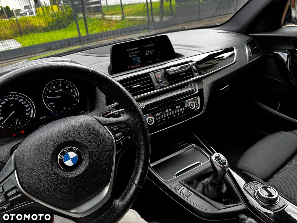 BMW Seria 1 116i Sport Line - 15