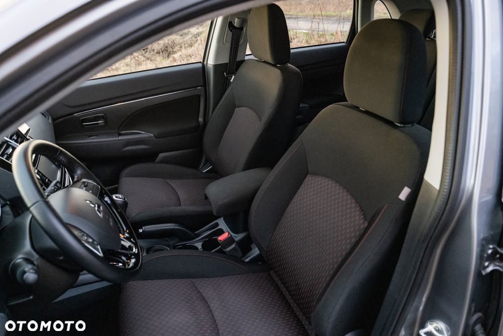 Mitsubishi ASX - 28
