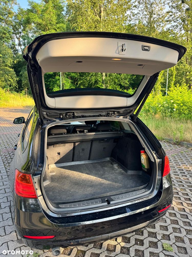 BMW Seria 3 318d - 21