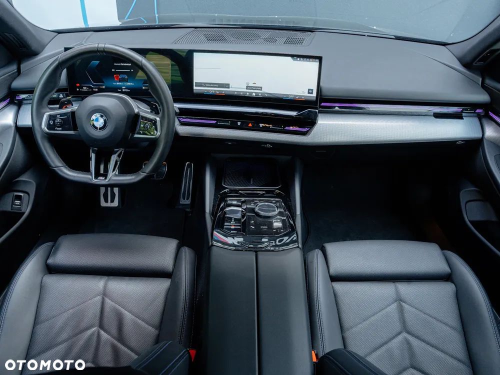 BMW Seria 5 520d xDrive - 6