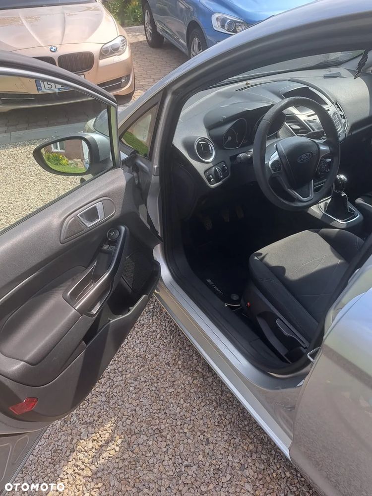 Ford Fiesta - 11
