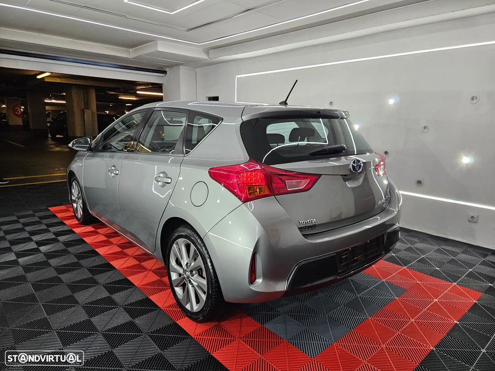 Toyota Auris 1.8 HSD Active - 4