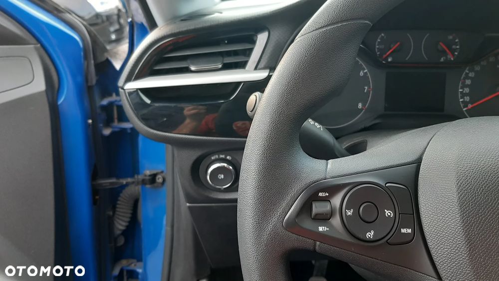 Opel Corsa - 11