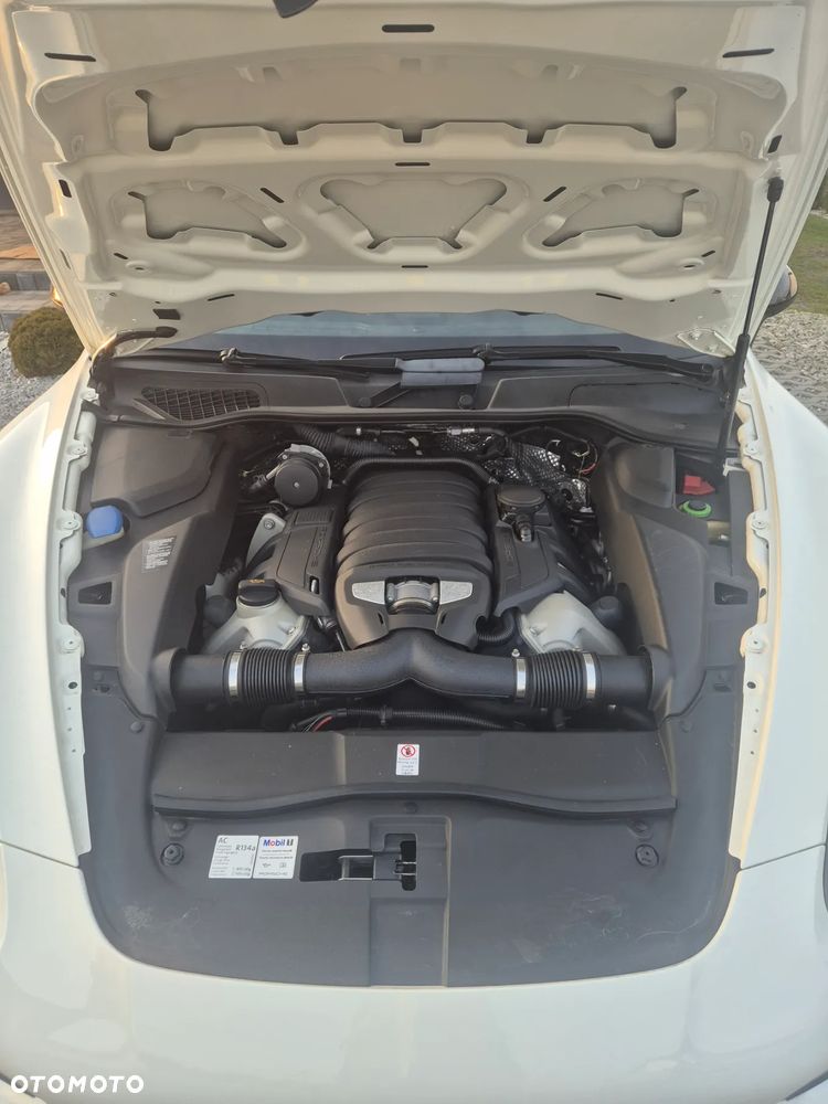 Porsche Cayenne - 19