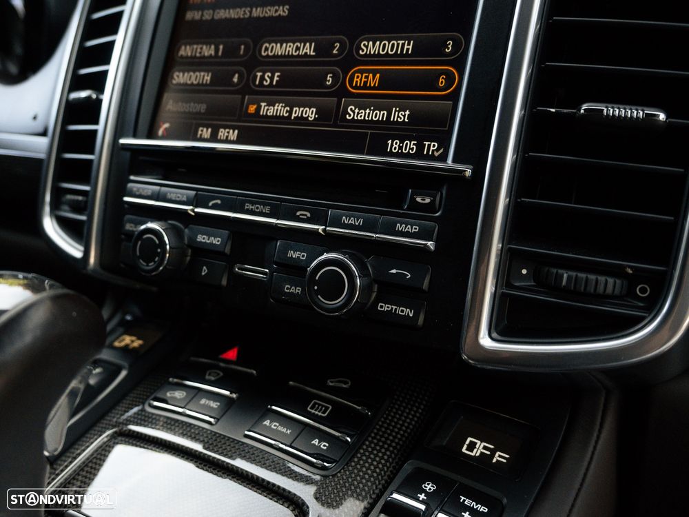 Porsche Cayenne S - 51