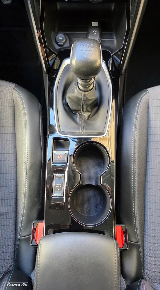 Peugeot 208 1.2 PureTech Allure - 41