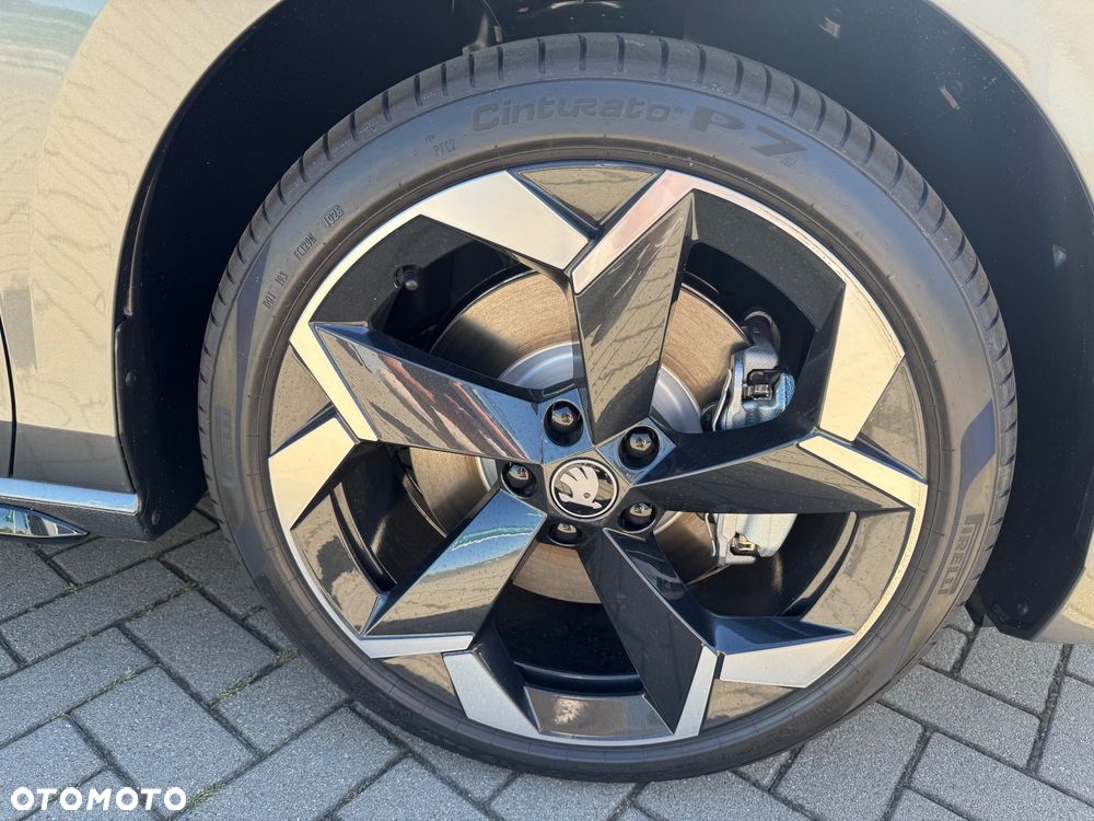 Skoda Superb 2.0 TSI Sportline DSG - 15