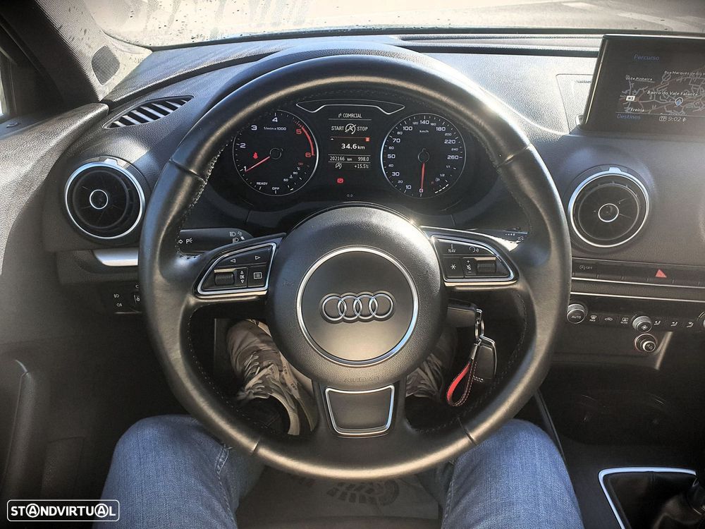 Audi A3 Sportback 1.6 TDI S-line - 24