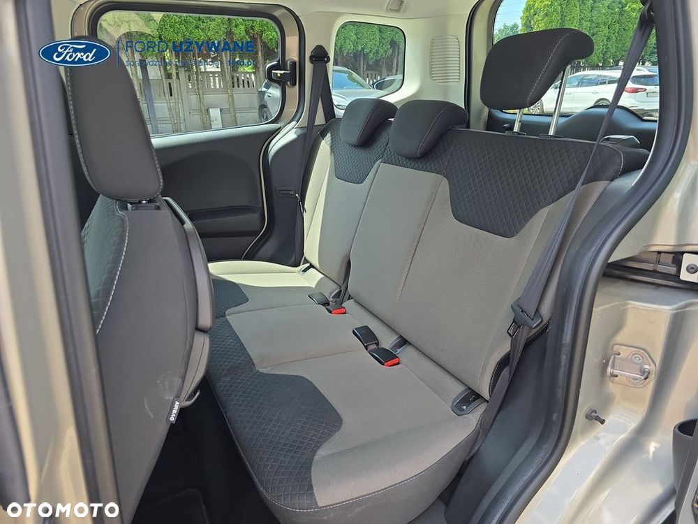 Ford Tourneo Courier 1.0 EcoBoost Trend - 15