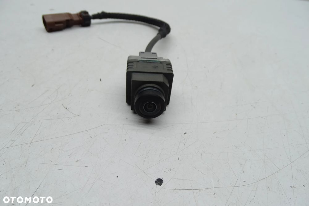Mercedes C W205 E W213 S W222 Kamera cofania 0009056206 - 3