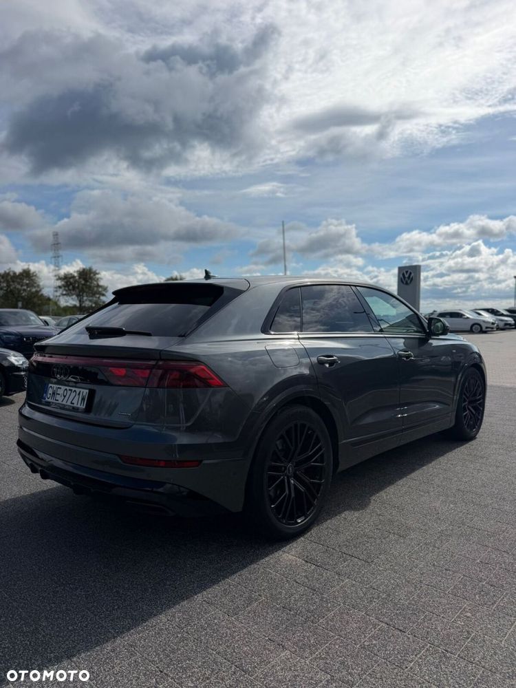 Audi Q8 TFSI e PHEV 360 kW Quattro Tiptronic - 8