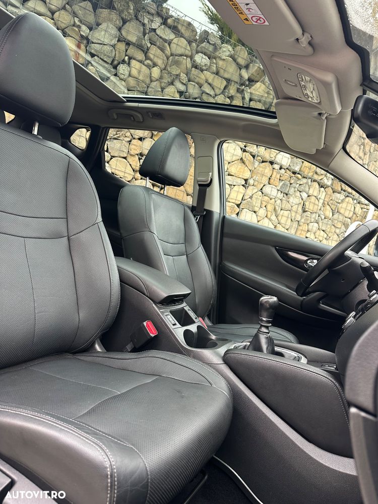 Nissan Qashqai 1.5 DCI TEKNA+ - 8