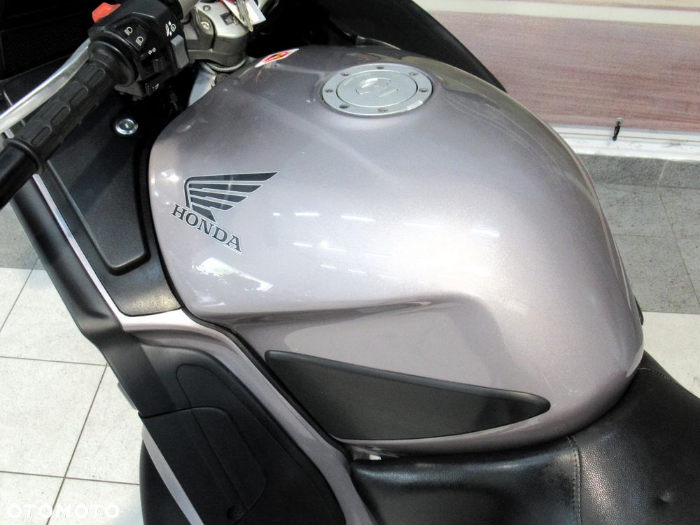 Honda ST - 10