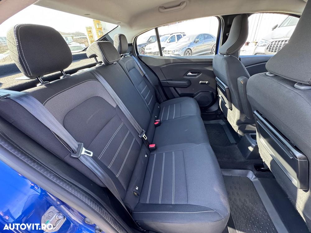 Dacia Logan TCe 90 Essential - 12