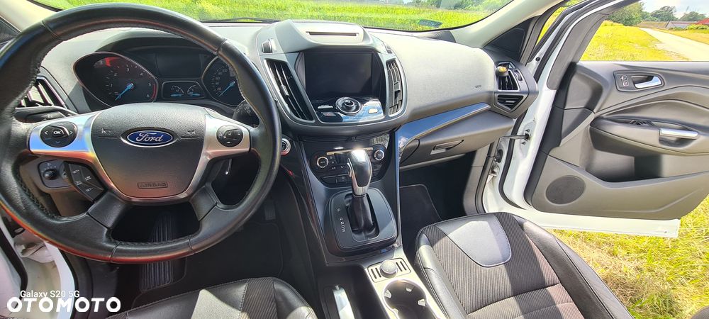 Ford Kuga 2.0 TDCi 4x4 ST-Line - 15