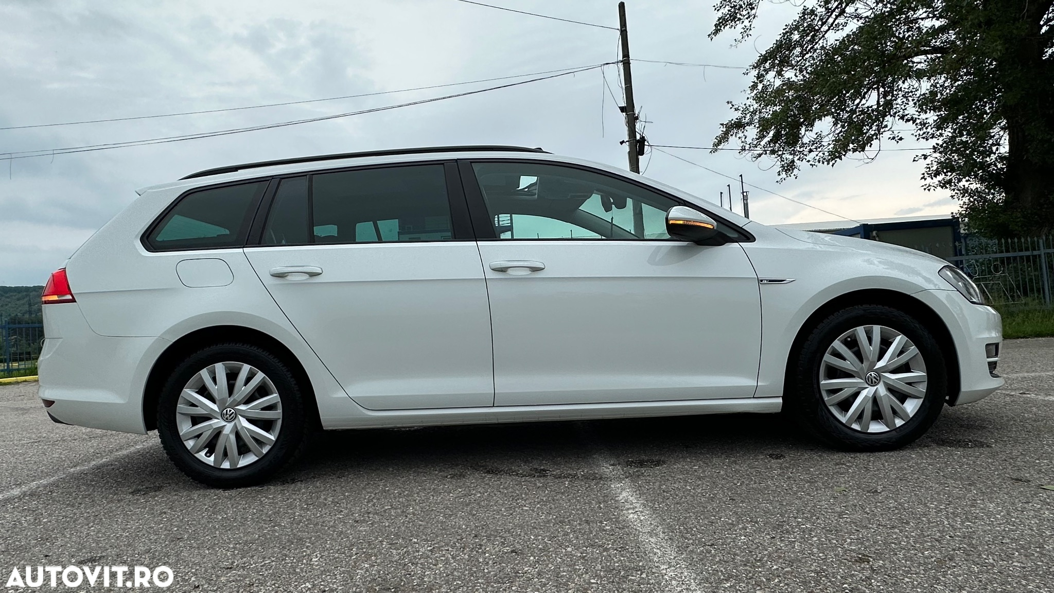 Volkswagen Golf 1.4 TSI BlueMotion Technology DSG Highline - 22