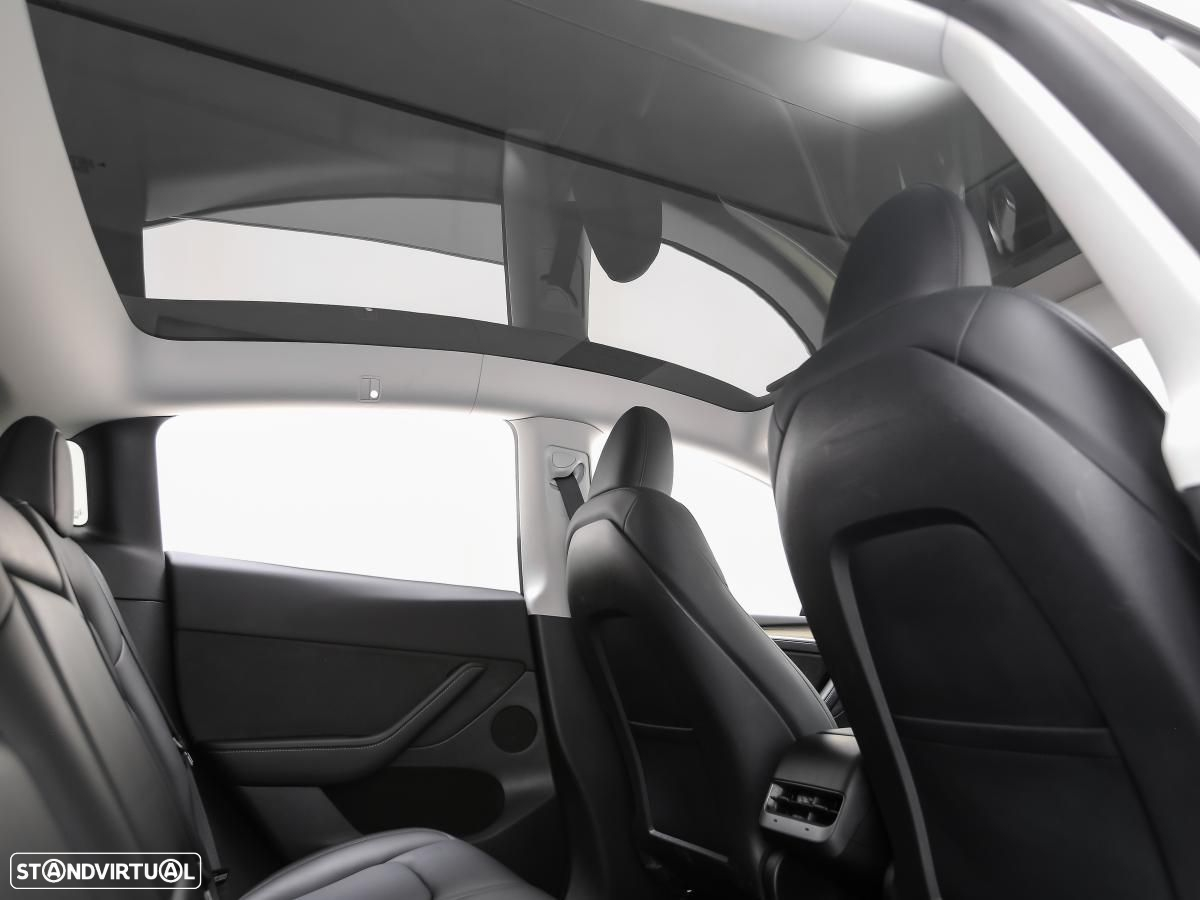 Tesla Model Y Long Range Tração Integral - 14
