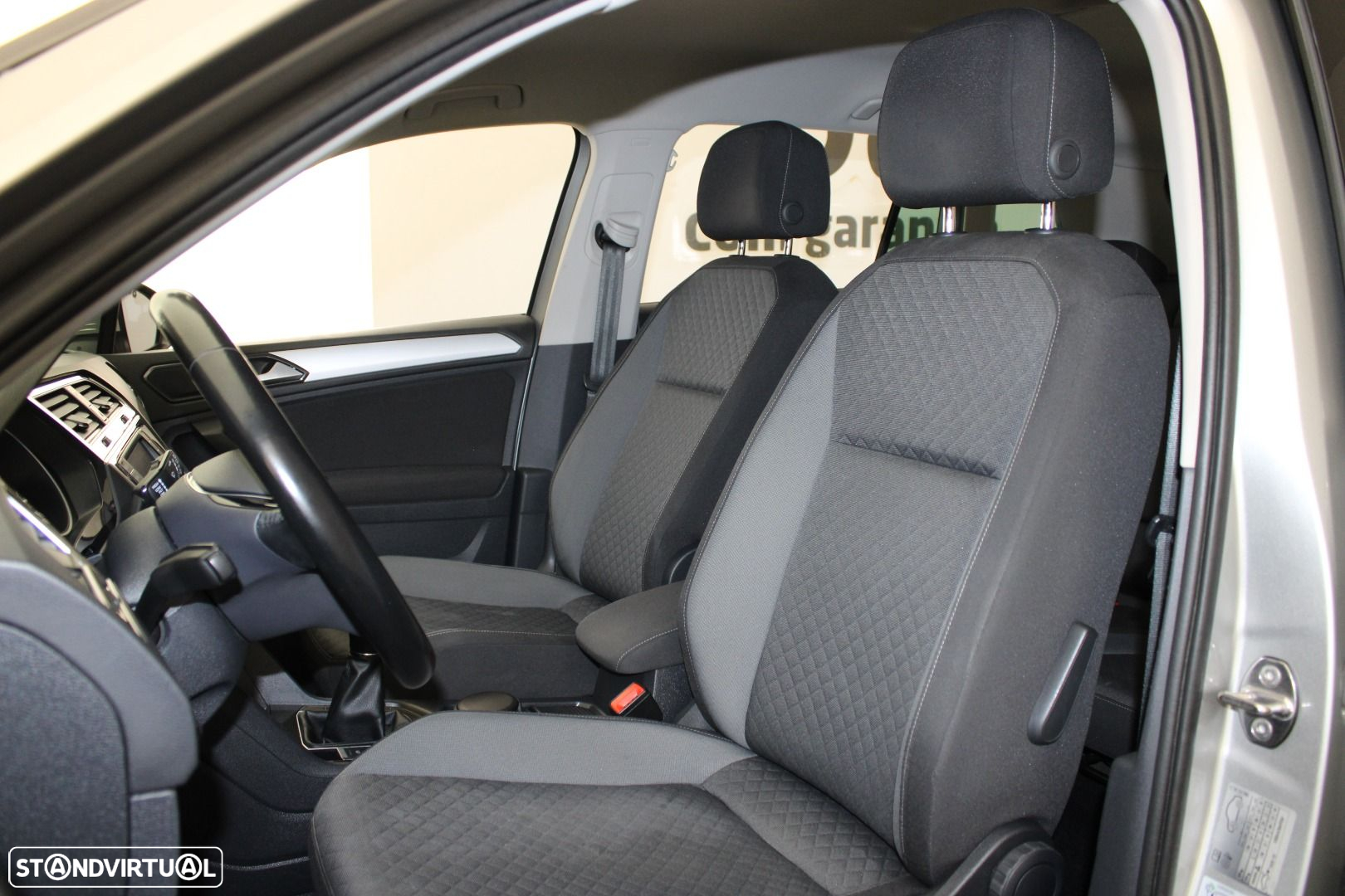 VW Tiguan 2.0 TDI Confortline - 24