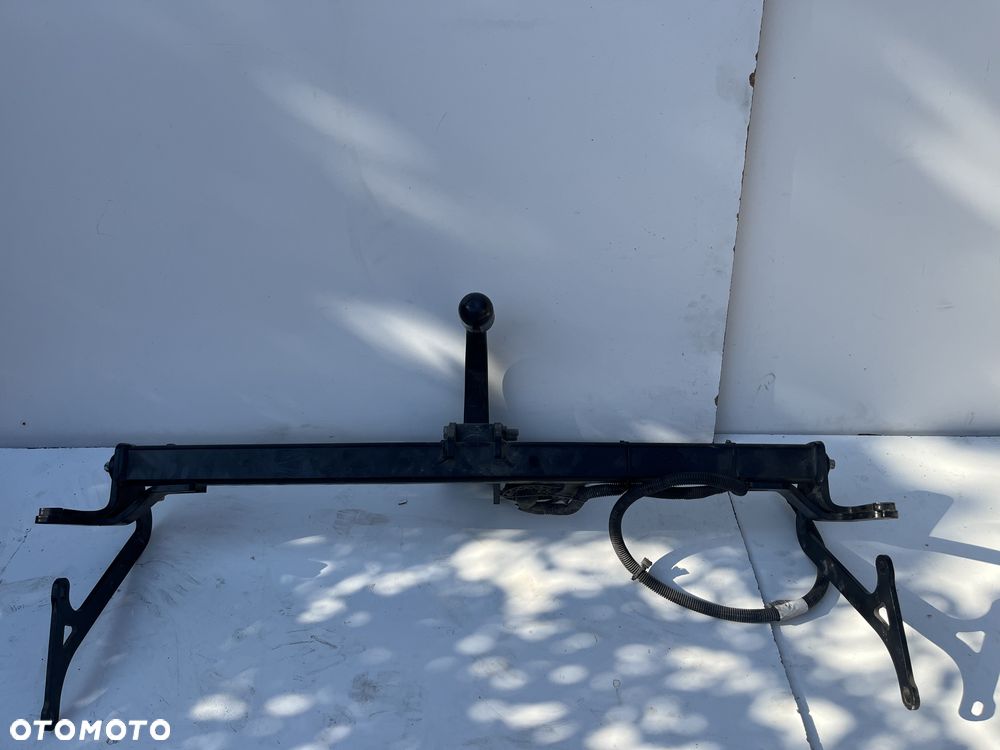 PEUGEOT 5008 II HAK HOLOWNICZY 9810077580 17- 98141890 - 1