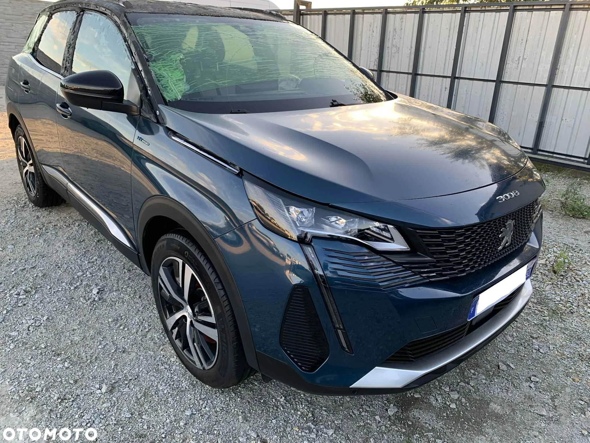 Peugeot 3008 1.6 PureTech HYbrid GT S&S EAT8 - 24