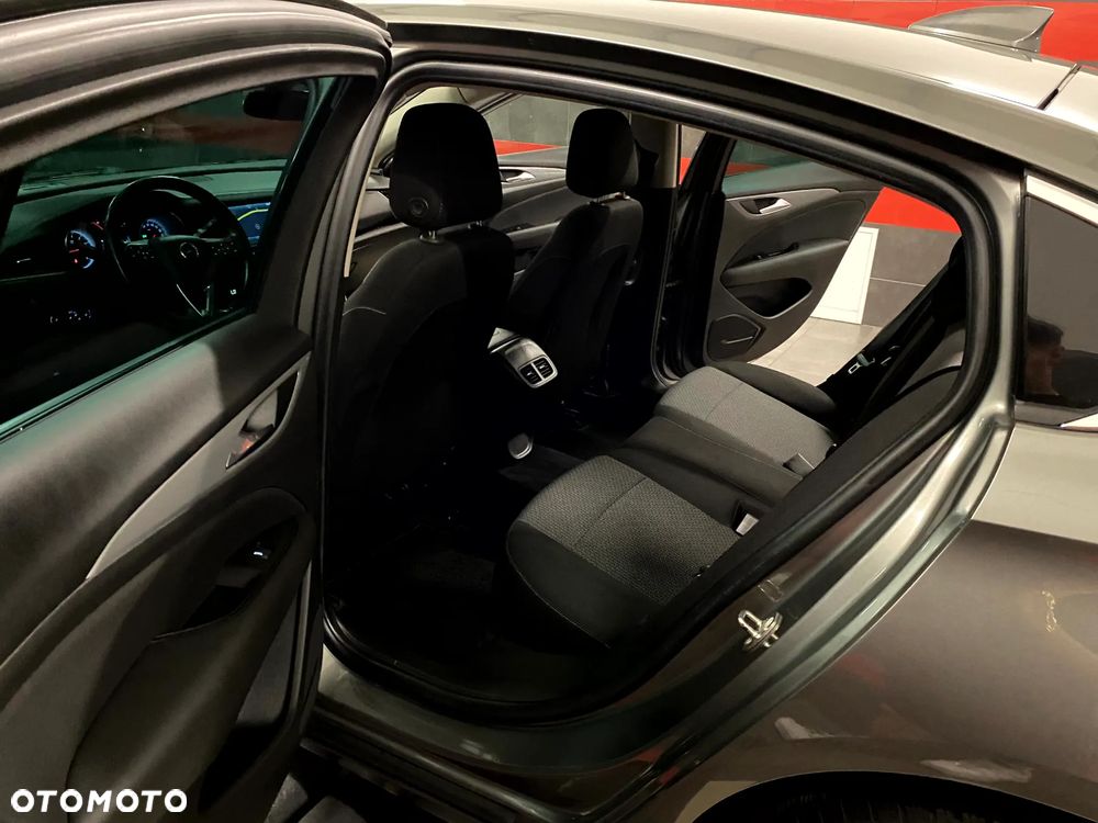 Opel Insignia 1.5 T GPF Ultimate S&S - 18