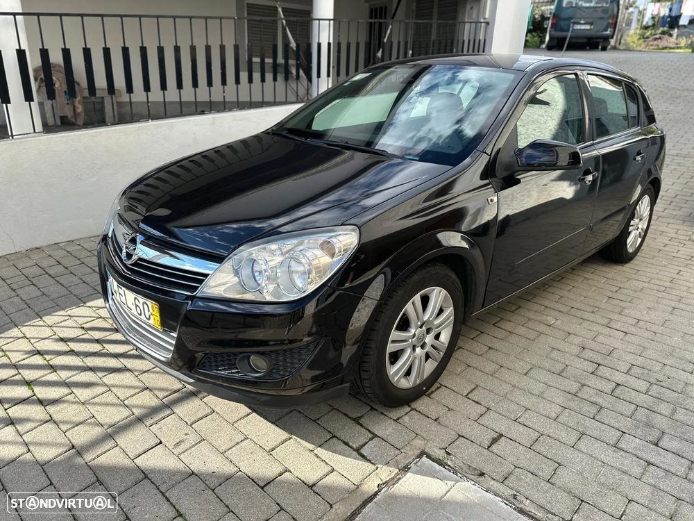 Opel Astra - 1