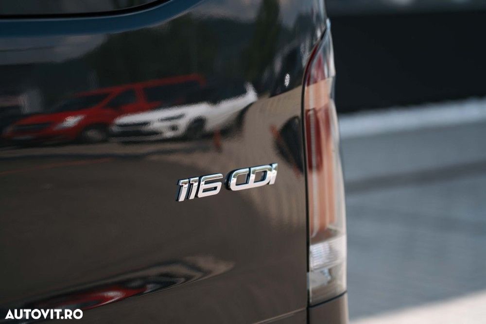 Mercedes-Benz Vito - 11