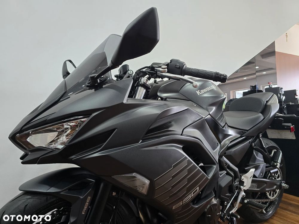 Kawasaki Ninja - 35