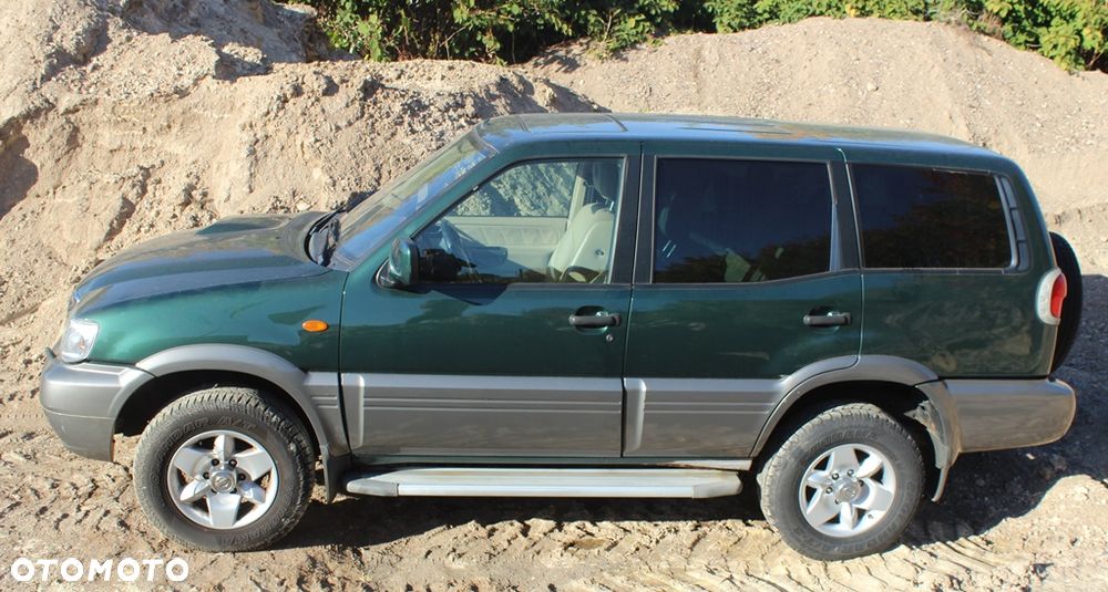 Nissan Terrano 2004 photo 5