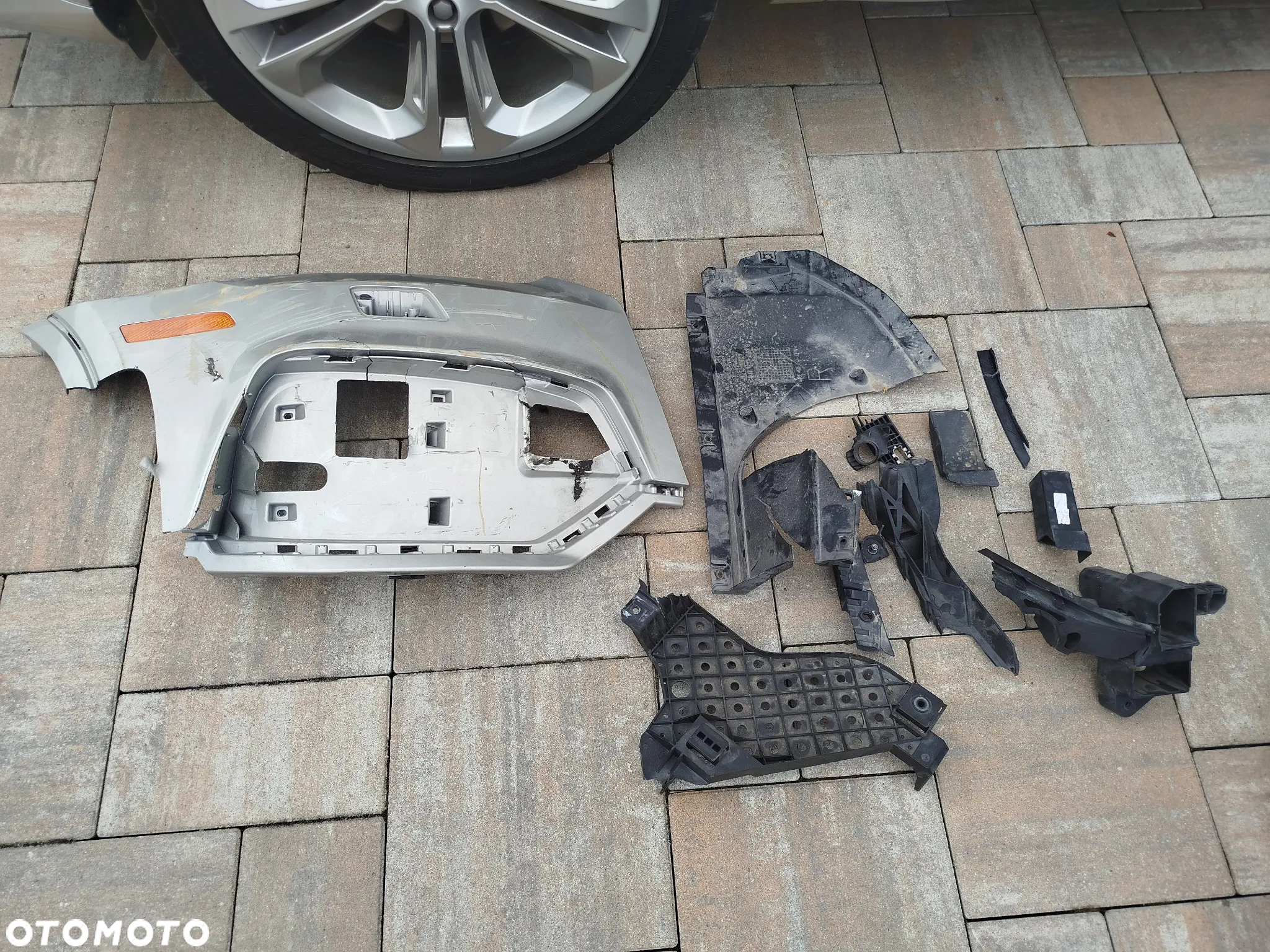Audi Q3 2.0 TFSI quattro S tronic - 17