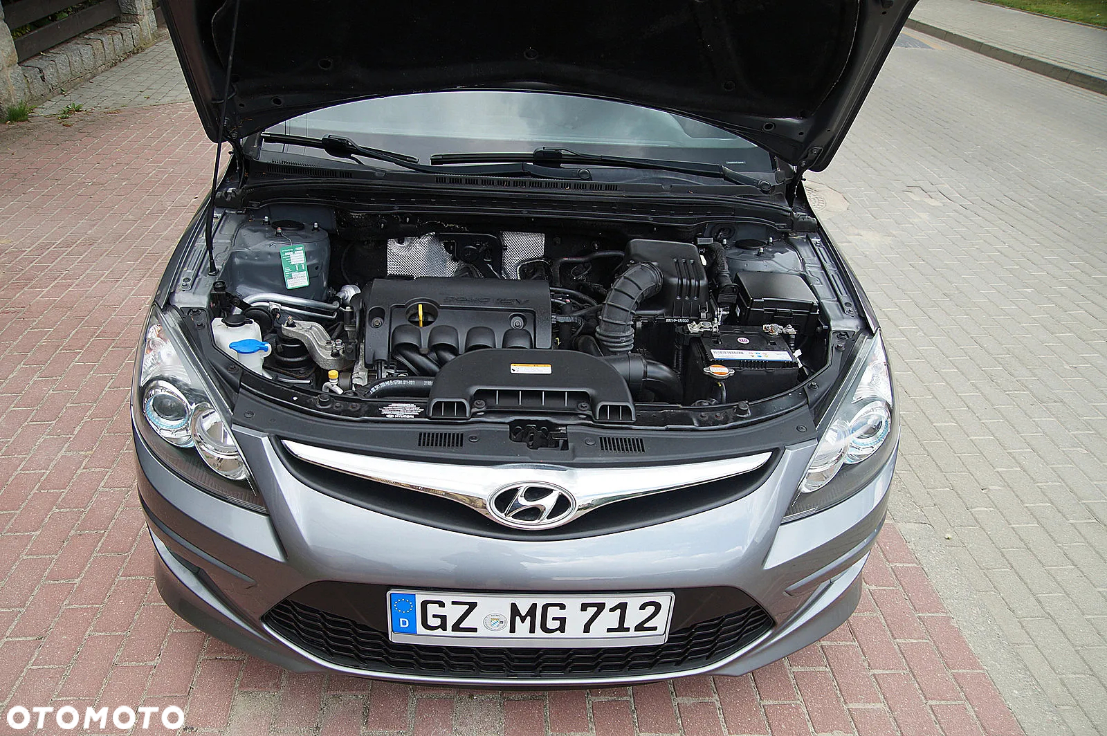 Hyundai i30 1.4 Edition 20 - 21
