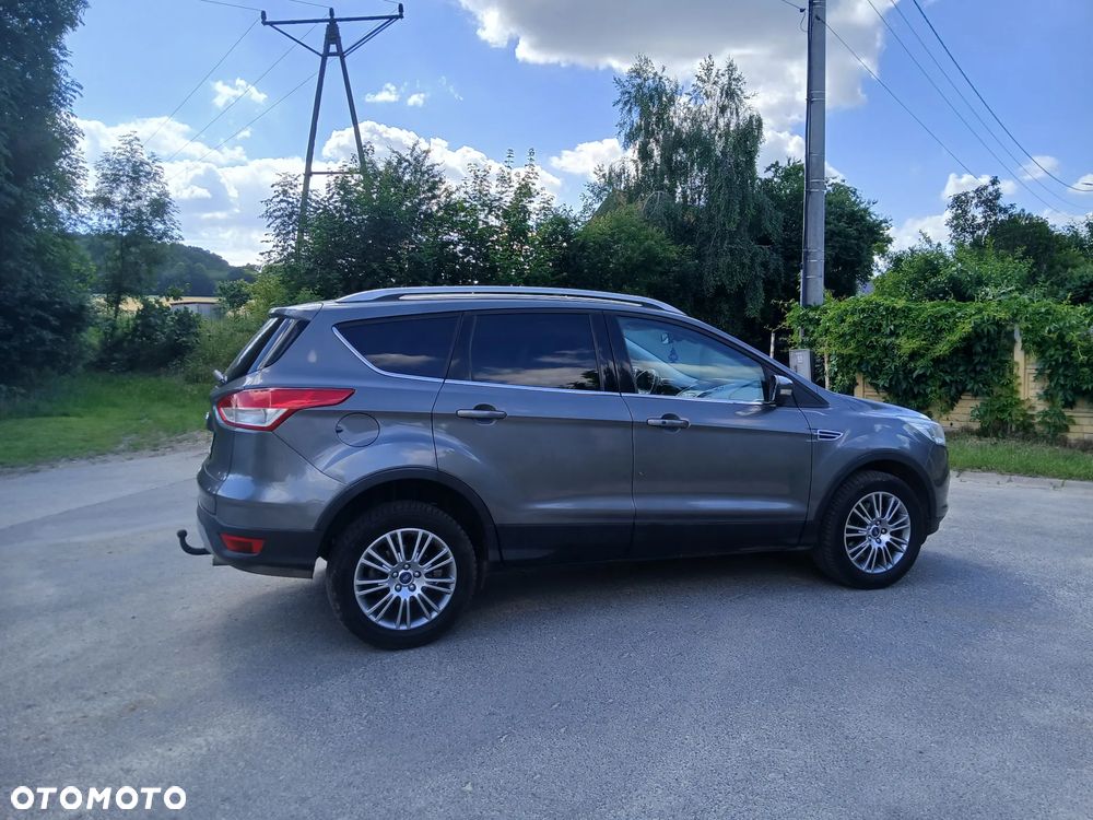 Ford Kuga 2.0 TDCi 4x4 Titanium - 12