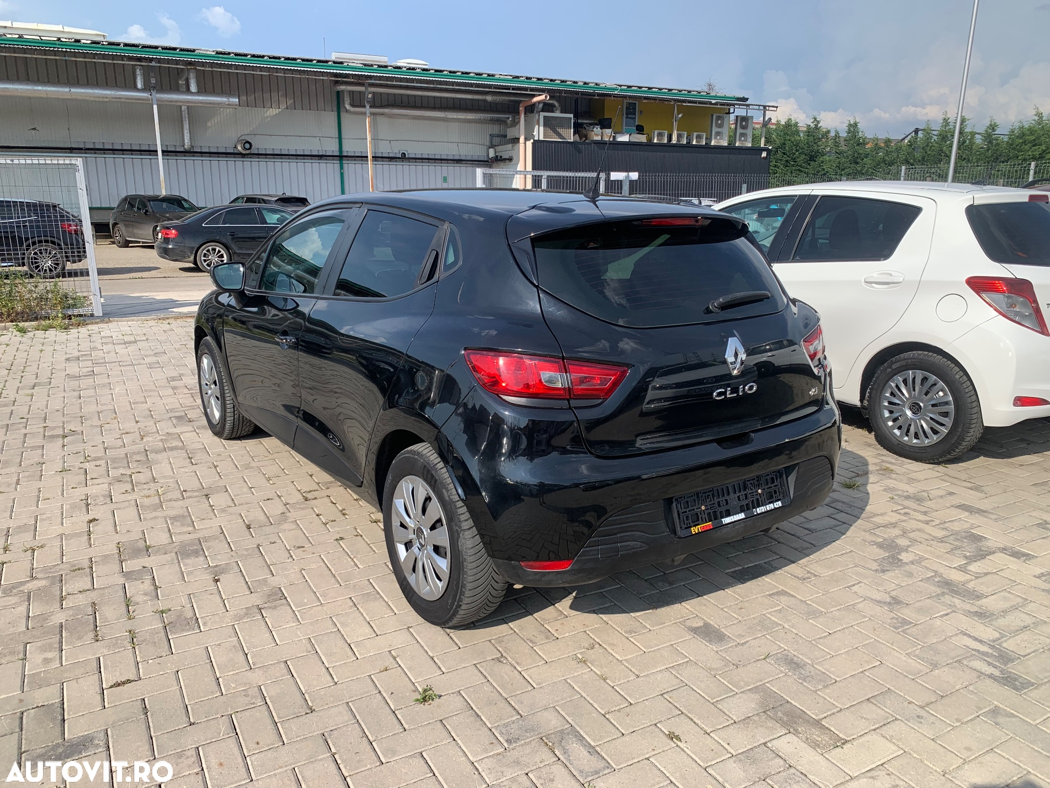 Renault Clio dCi 90 Limited - 9