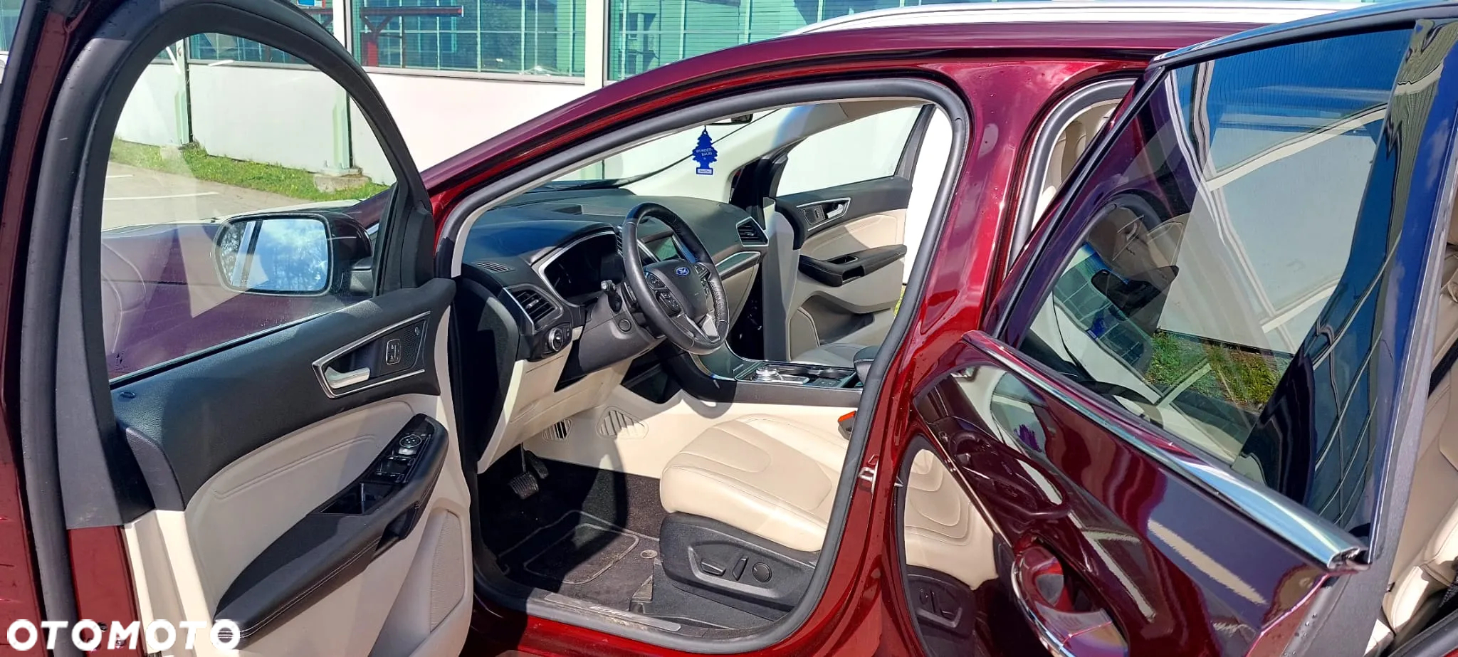 Ford Edge - 24