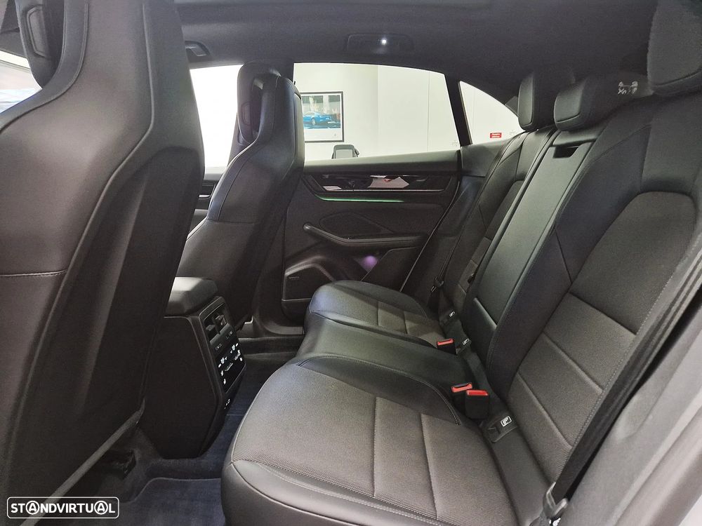 Porsche Macan Electric 4 - 29