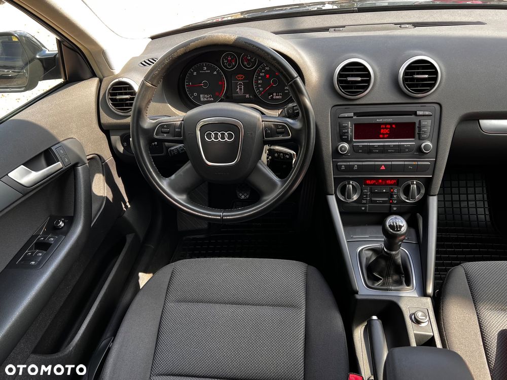 Audi A3 Sportback 1.6 TDI Ambition - 14