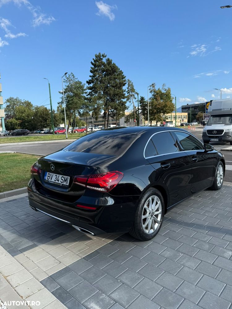 Mercedes-Benz A 200 Sedan 7G-DCT Edition 19 - 4