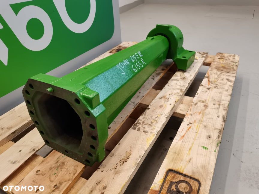 Obudowa wału napędowego R188078 John Deere 7820 - 5