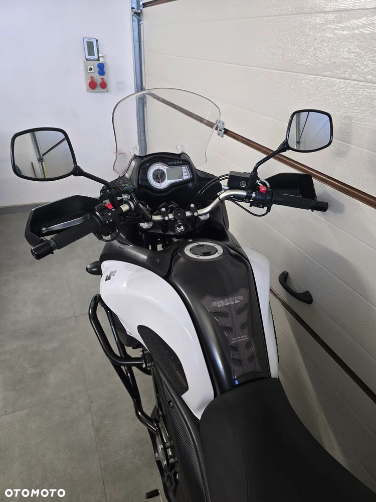 Suzuki V-STROM - 21