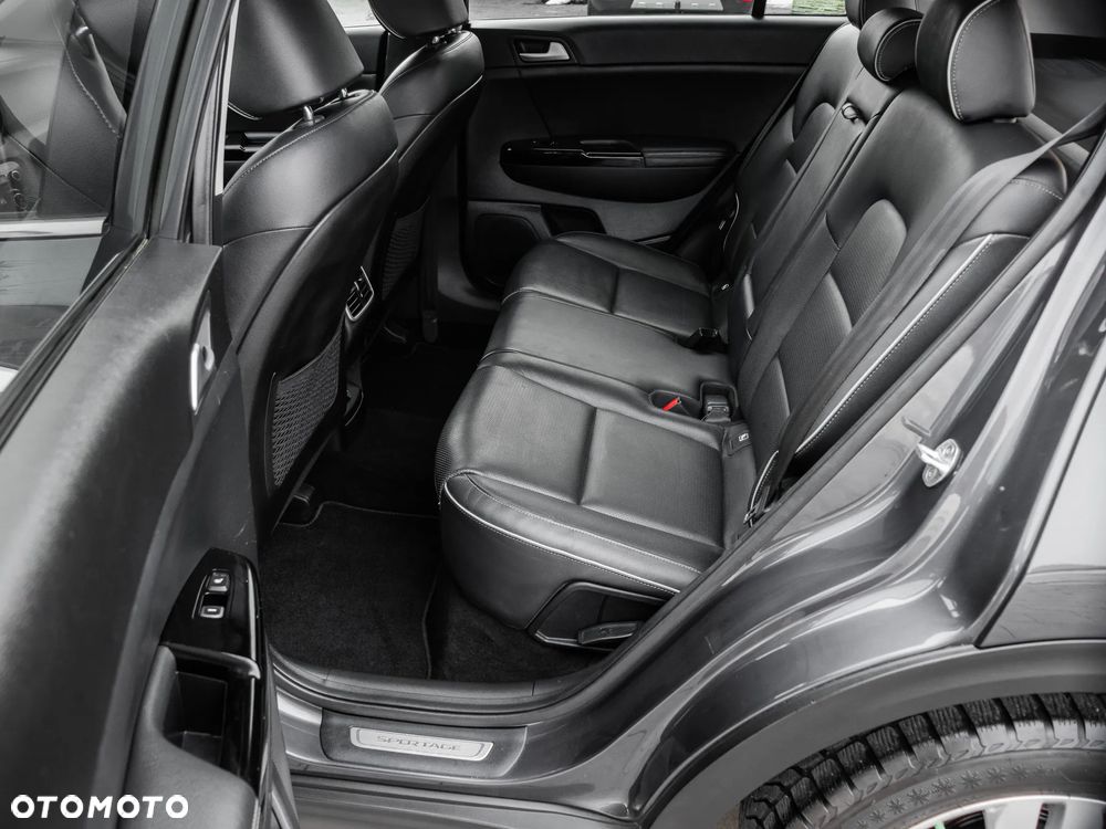 Kia Sportage 1.7 CRDI Business Line 2WD DCT - 17