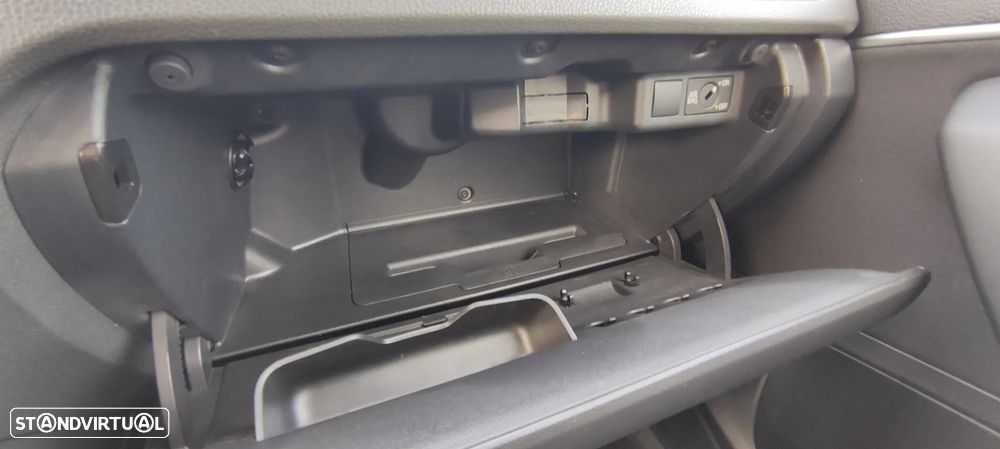 VW Polo 1.0 Confortline - 19