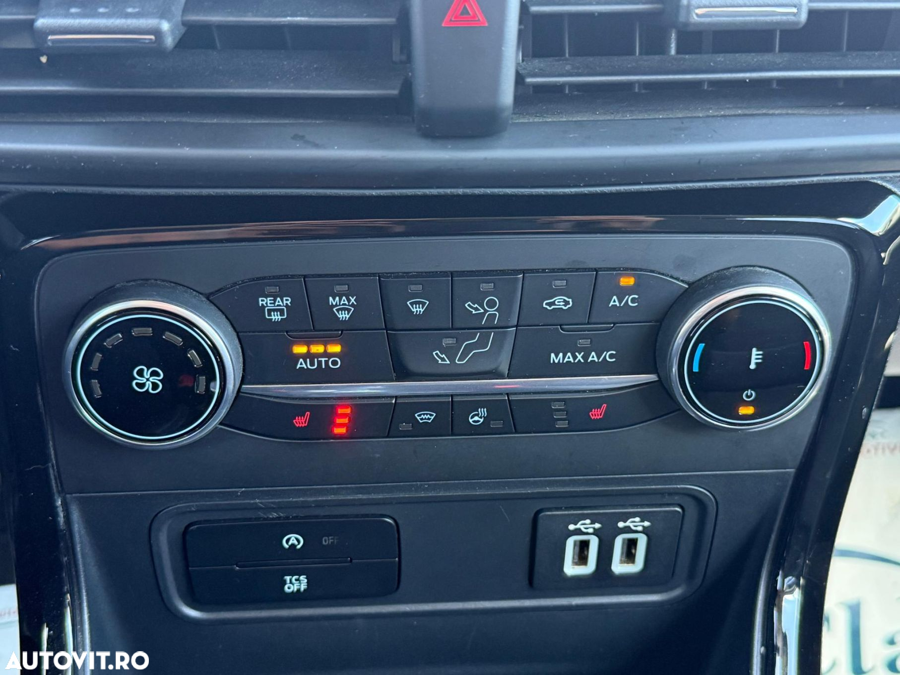Ford EcoSport - 11
