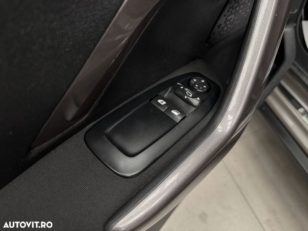 Peugeot 2008 PureTech 82 Style - 22