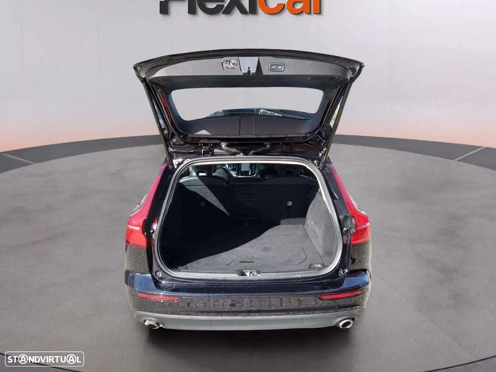 Volvo V60 2.0 T8 AWD TE Momentum - 9