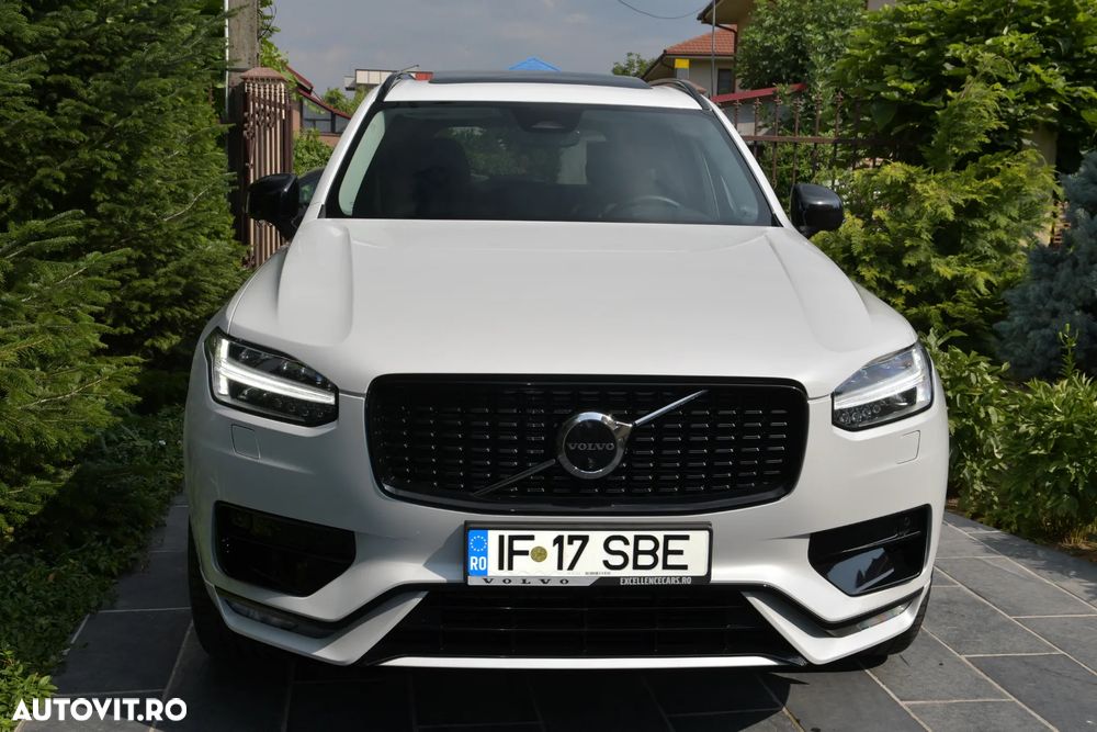 Volvo XC 90 B5 D AWD Ultimate Dark - 3
